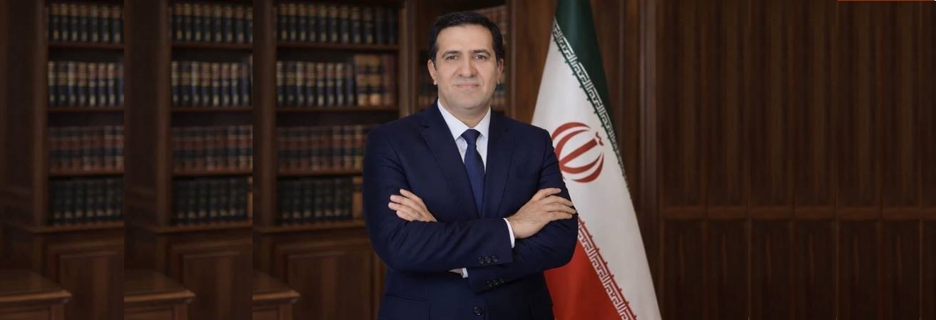 صادق خلیلی، وکیل پایه یک دادگستری